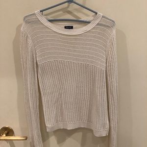 Splendid white sweater